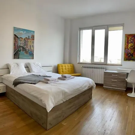 Apartamento 2bd On Vitosha Street By Cosher